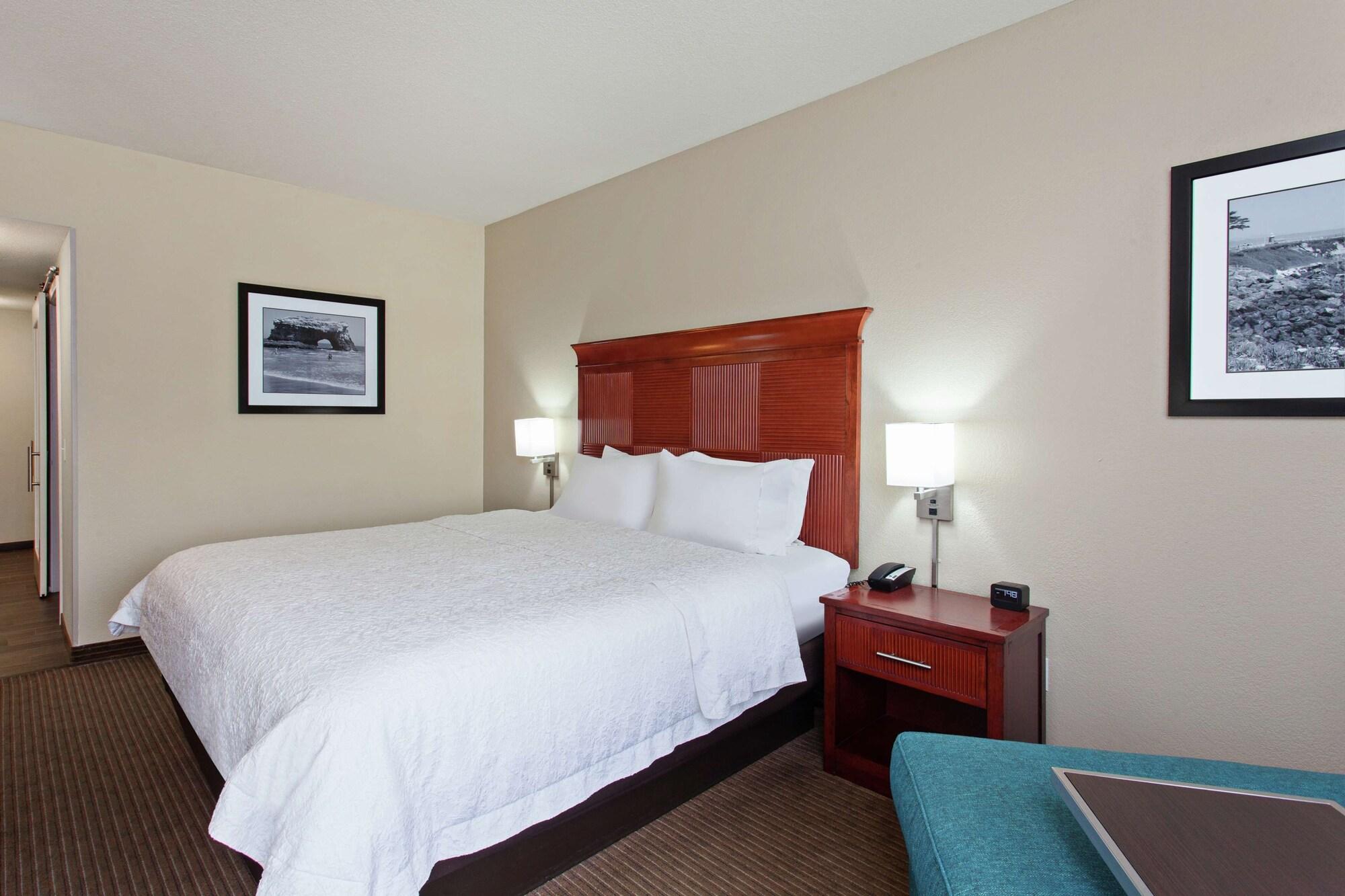 Hampton Inn Санта-Крус Экстерьер фото
