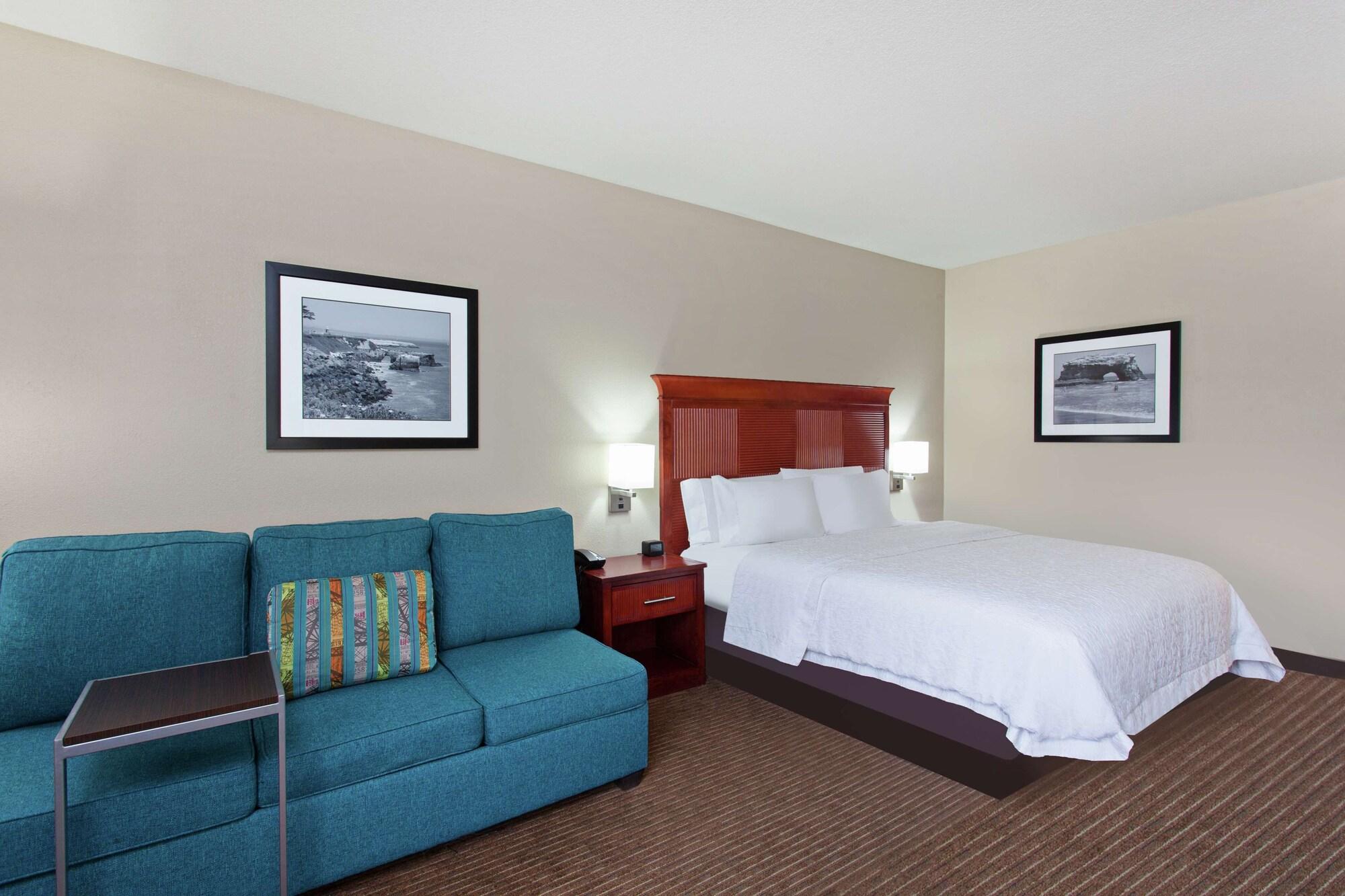 Hampton Inn Санта-Крус Экстерьер фото