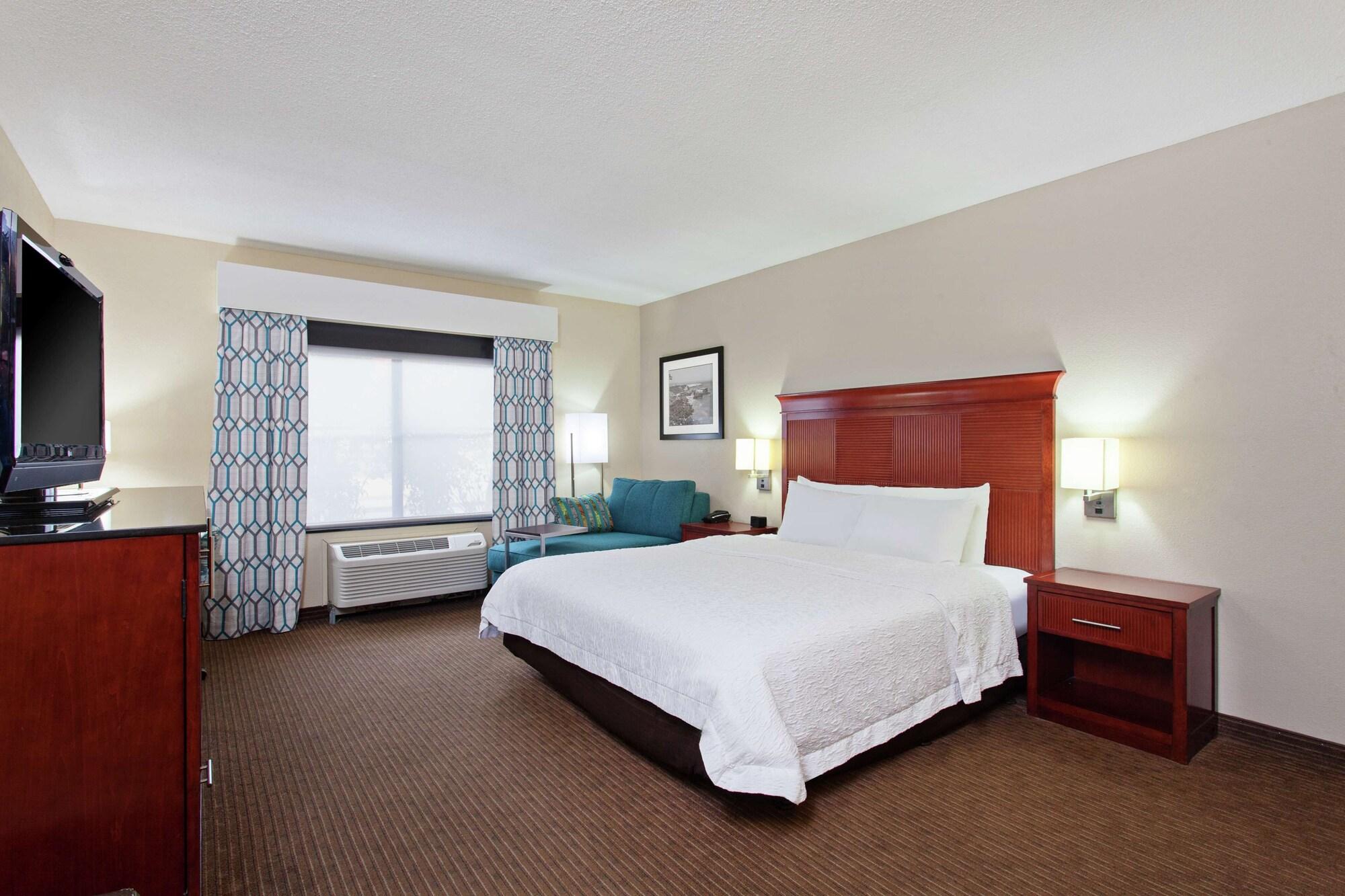 Hampton Inn Санта-Крус Экстерьер фото