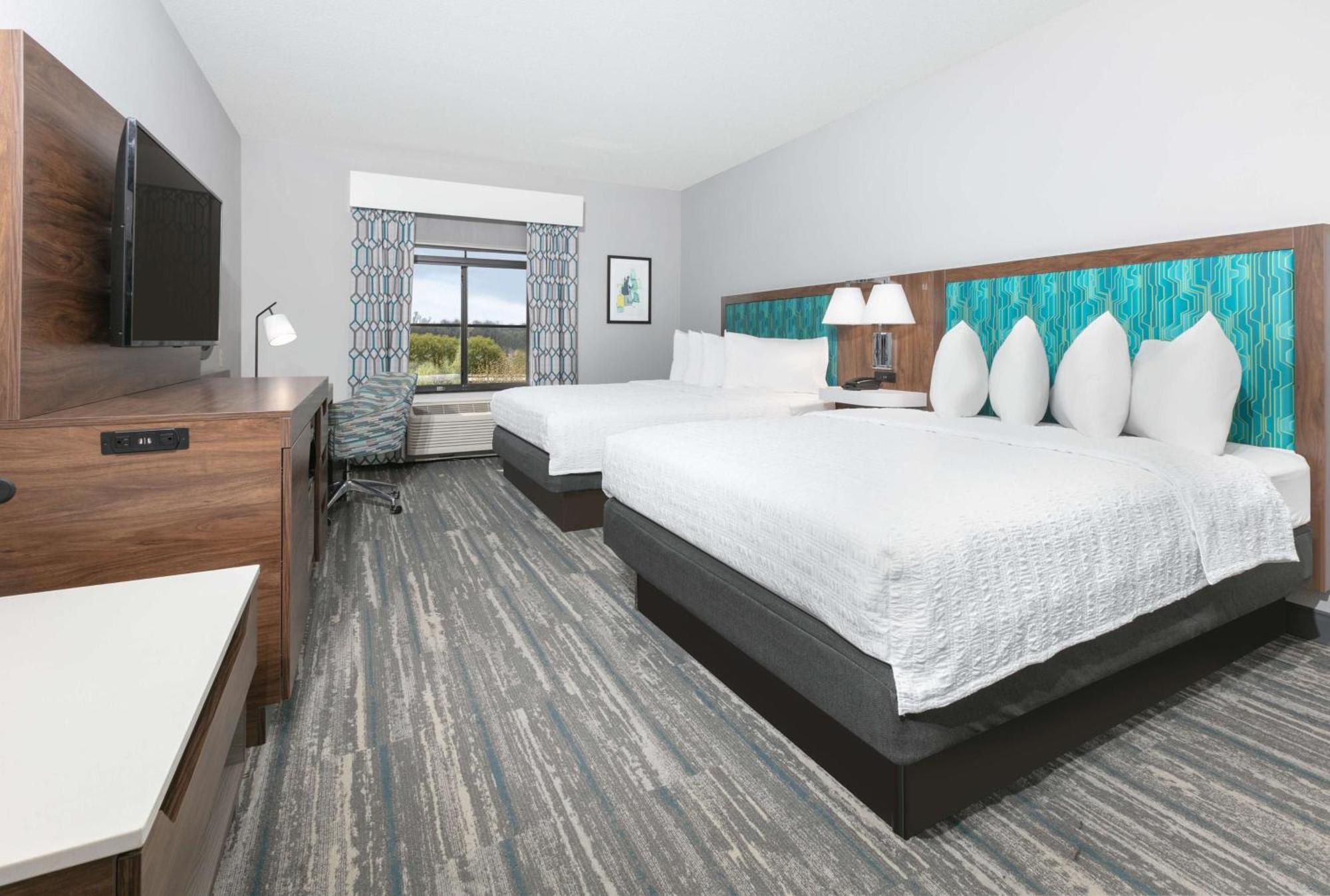 Hampton Inn Санта-Крус Экстерьер фото