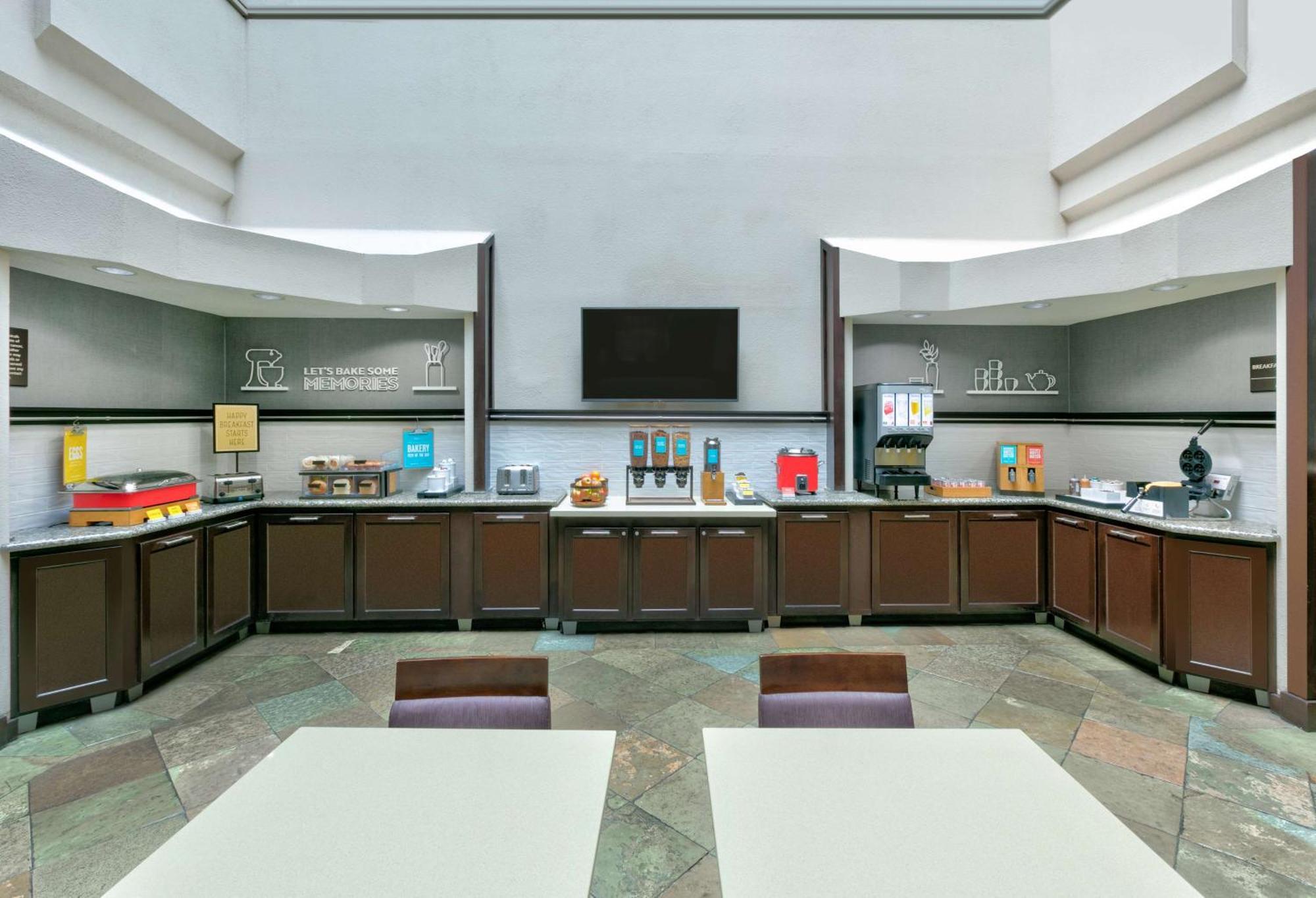 Hampton Inn Санта-Крус Экстерьер фото