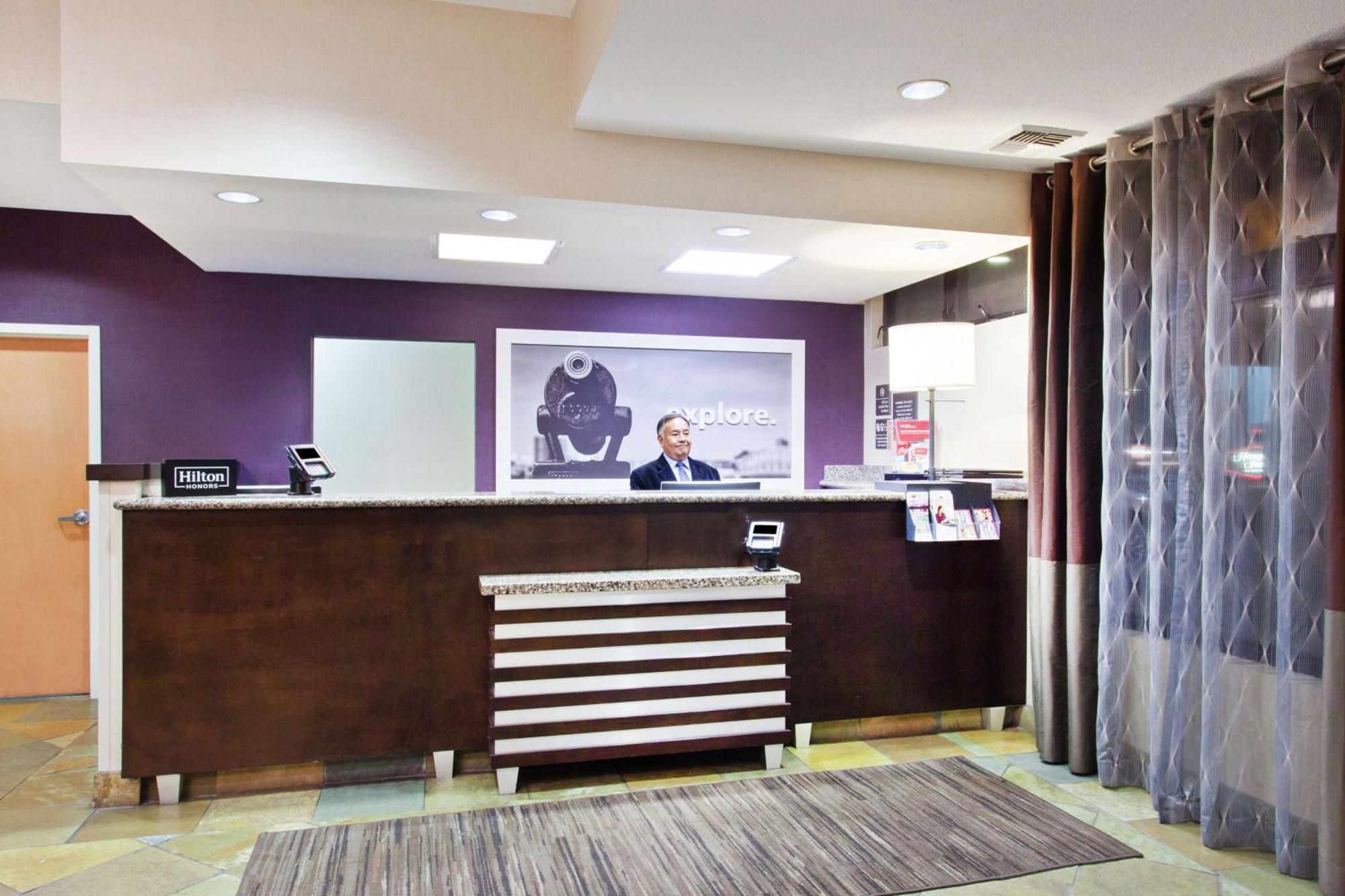 Hampton Inn Санта-Крус Экстерьер фото
